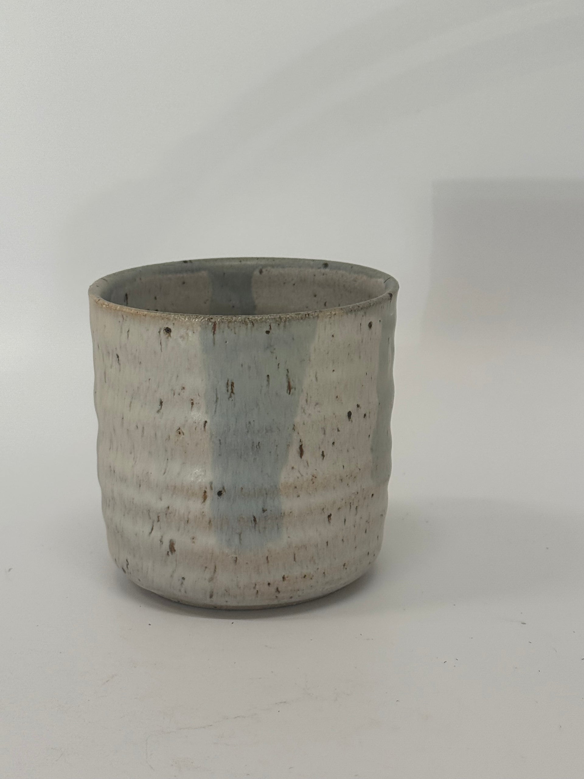 bubble cup // alabaster drip